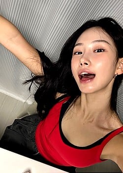 Lee Nayoung